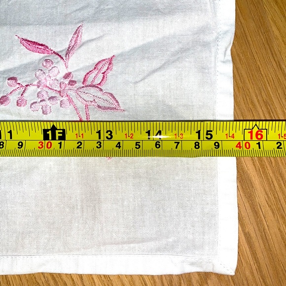 ☀️Weekend SALE☀️🪻🌸April Cornell-Embroidered Square Tablecloth - Picture 6 of 6